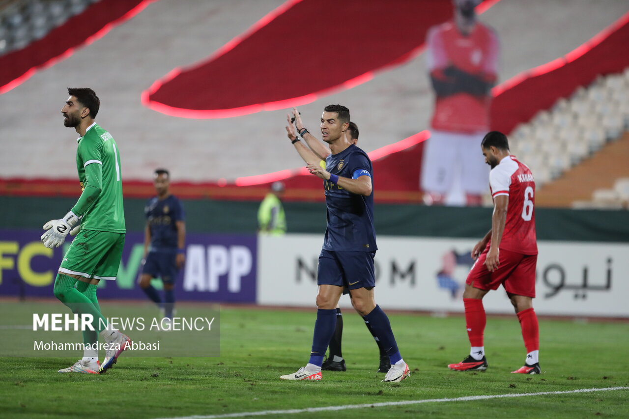 دیدار تیم های فوتبال پرسپولیس تهران و النصر عربستان