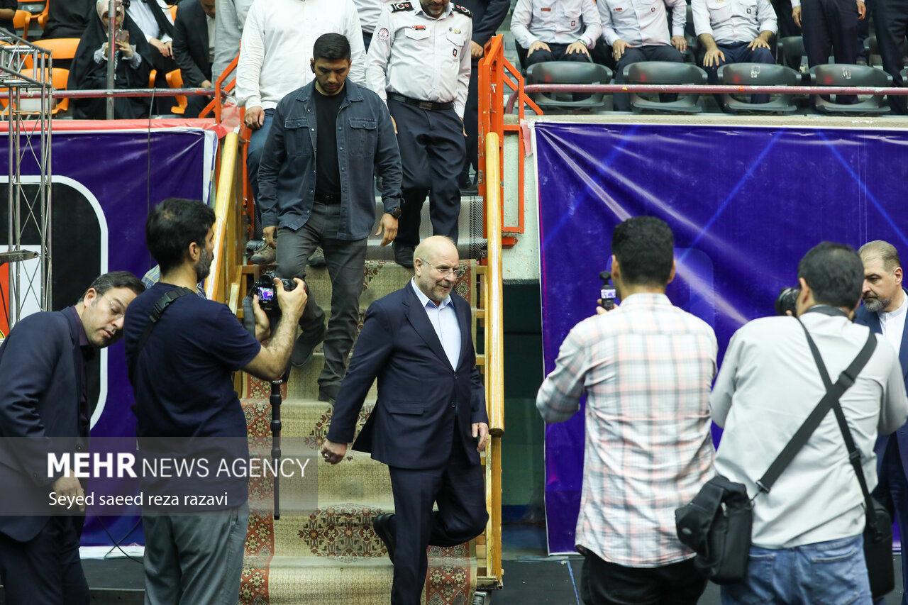 مراسم گرامیداشت روز آتش نشان