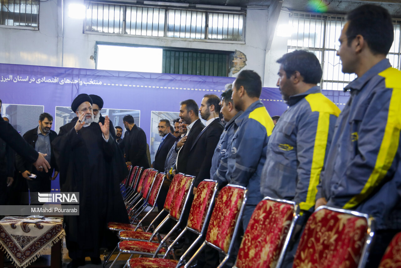 بازدید رییس جمهور از کارخانه «ایران تراورس»