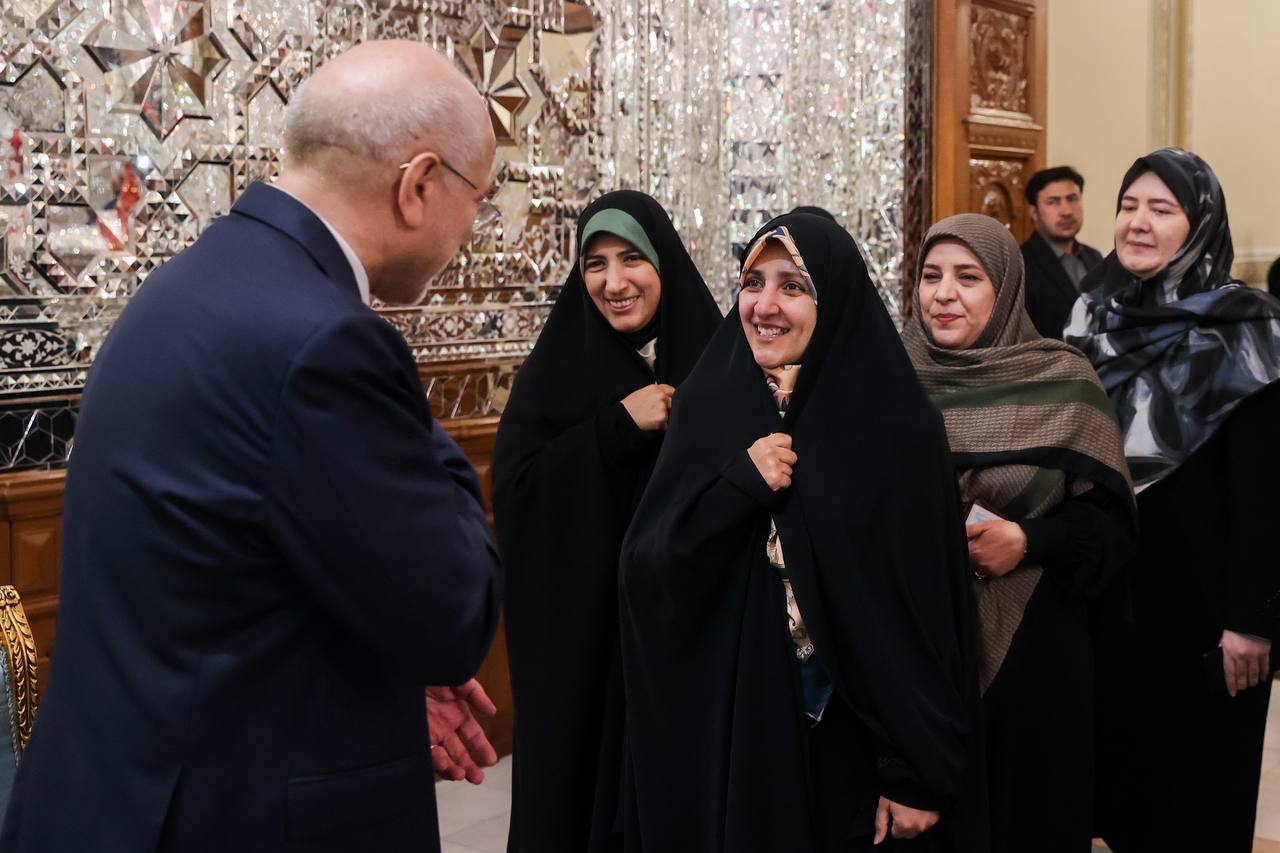 دیدارهای نوروزی جمعی از مسئولان نظام با قالیباف