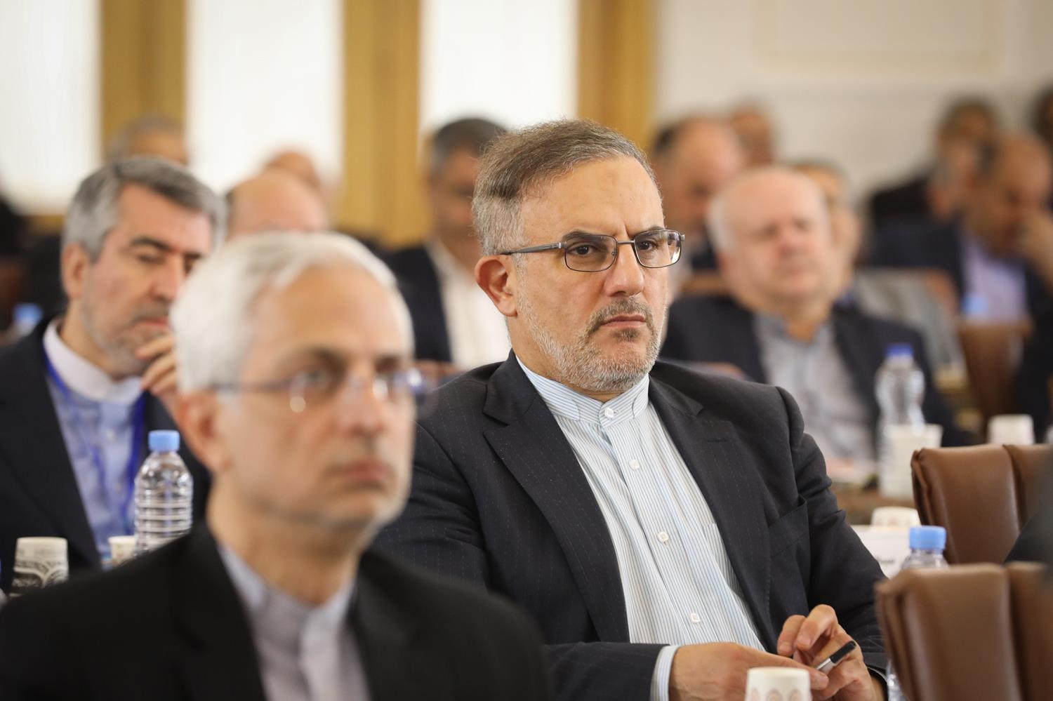 قالیباف در گردهمایی رؤسای نمایندگی های ایران