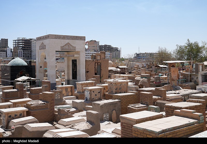 قبرستان وادی السلام 