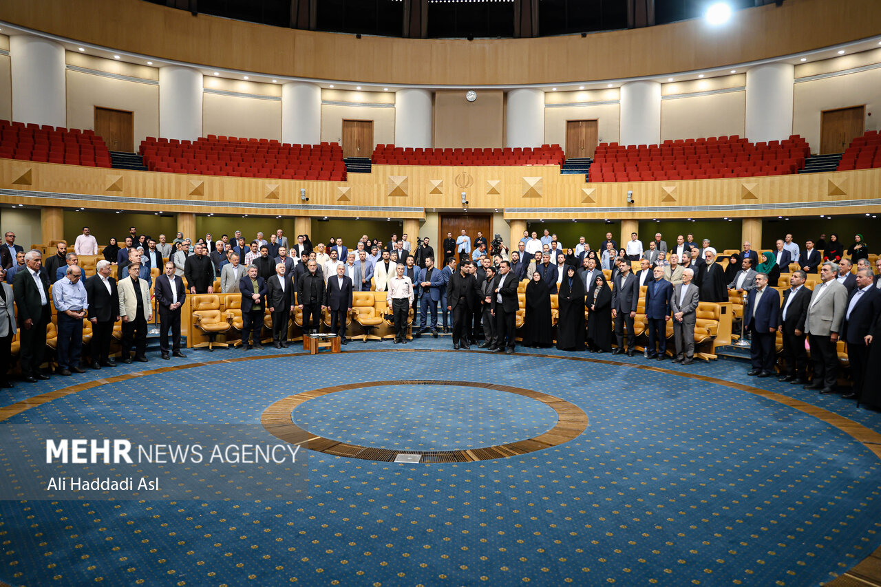  همایش اعضای کمیته‌های مشورتی انتخاب دولت چهاردهم