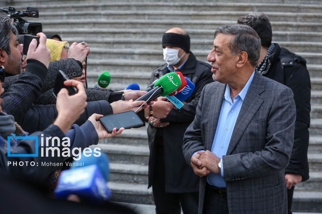 اعضای هیأت دولت در جمع خبرنگاران - ۸ اسفند ۱۴۰۳