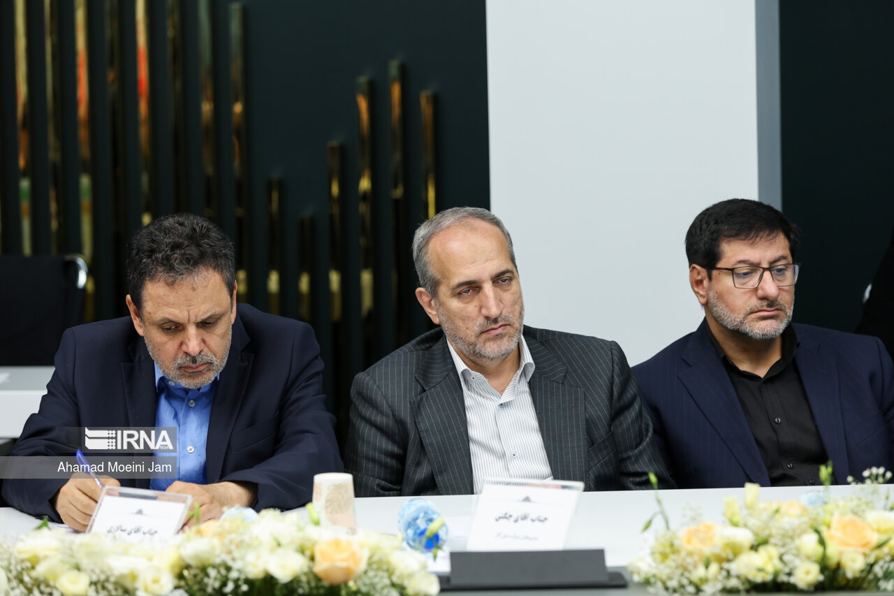 افتتاح پروژه های پالایش و پتروشیمی