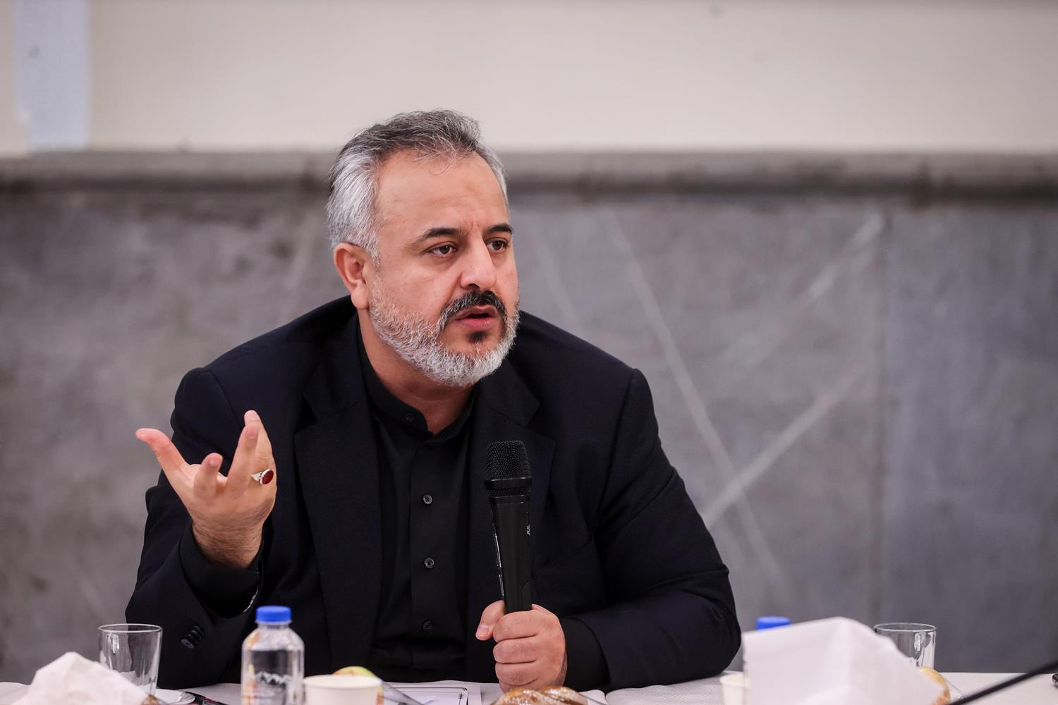 دیدار مجمع ملی کارآفرینان با قالیباف