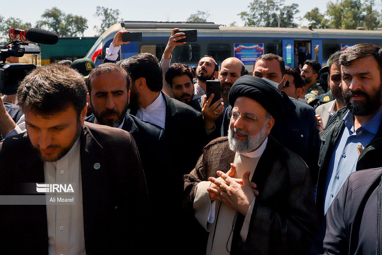 رئیس‌جمهور در جمع کارگران هفت‌تپه و استقبال بی‌نظیر از آیت‌الله رئیسی