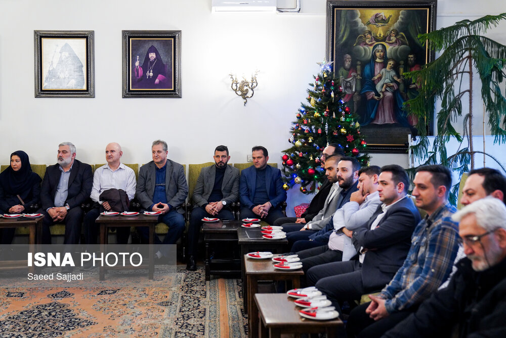 نشست هم‌اندیشی سخنگوی دولت با نخبگان مسیحی