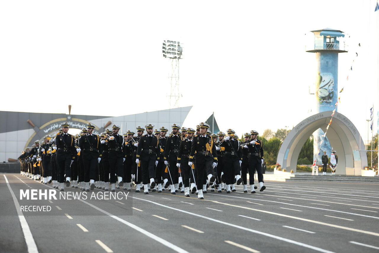 صبحگاه عمومی دانشجویان دانشگاه امام خمینی (ره)