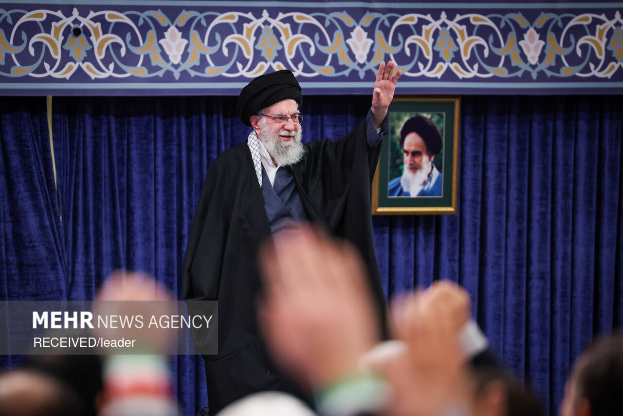 دیدار مردم تبریز و آذربایجان شرقی با رهبر معظم انقلاب