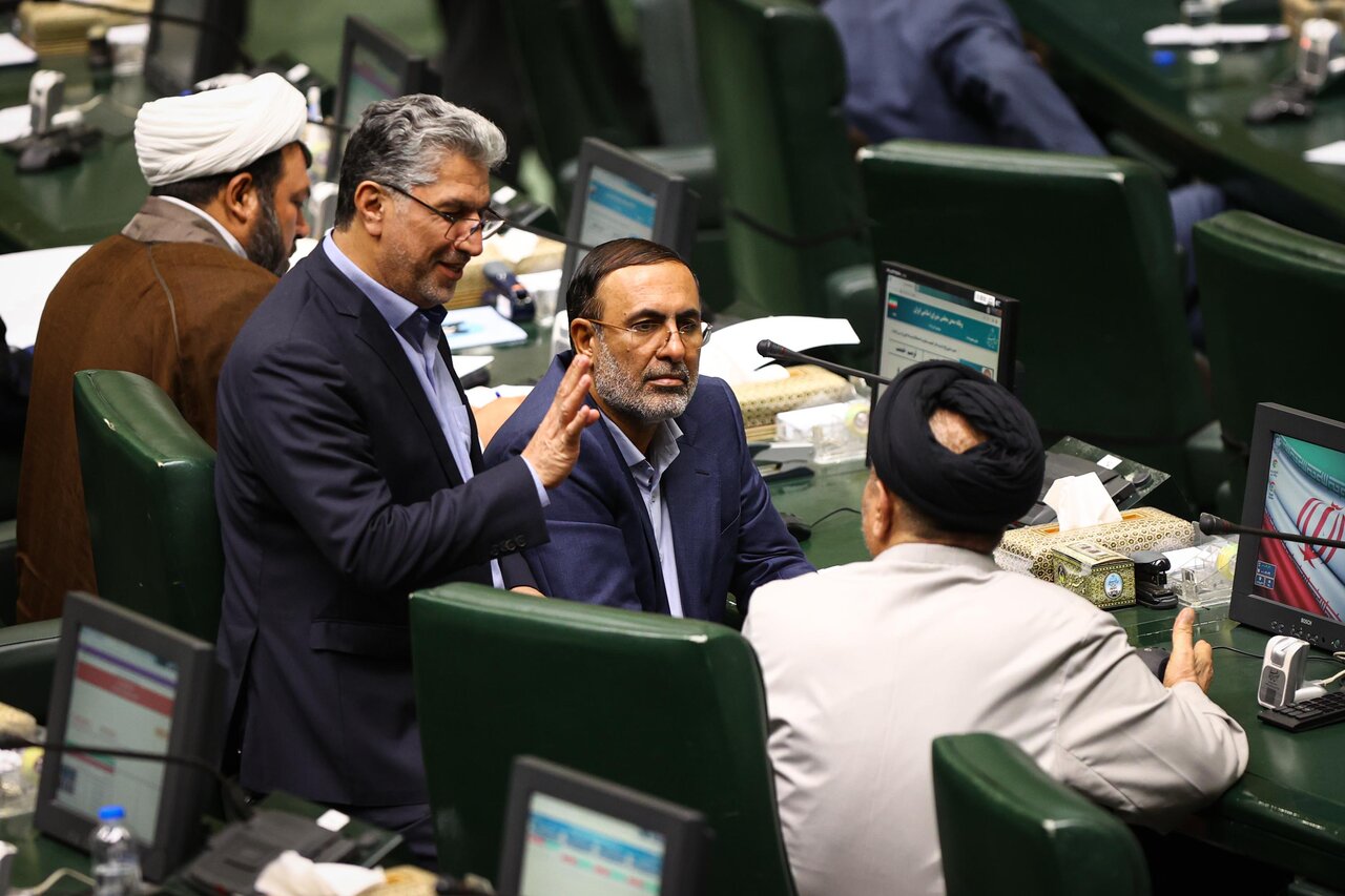 جلسه علنی چهارم تیر ماه مجلس