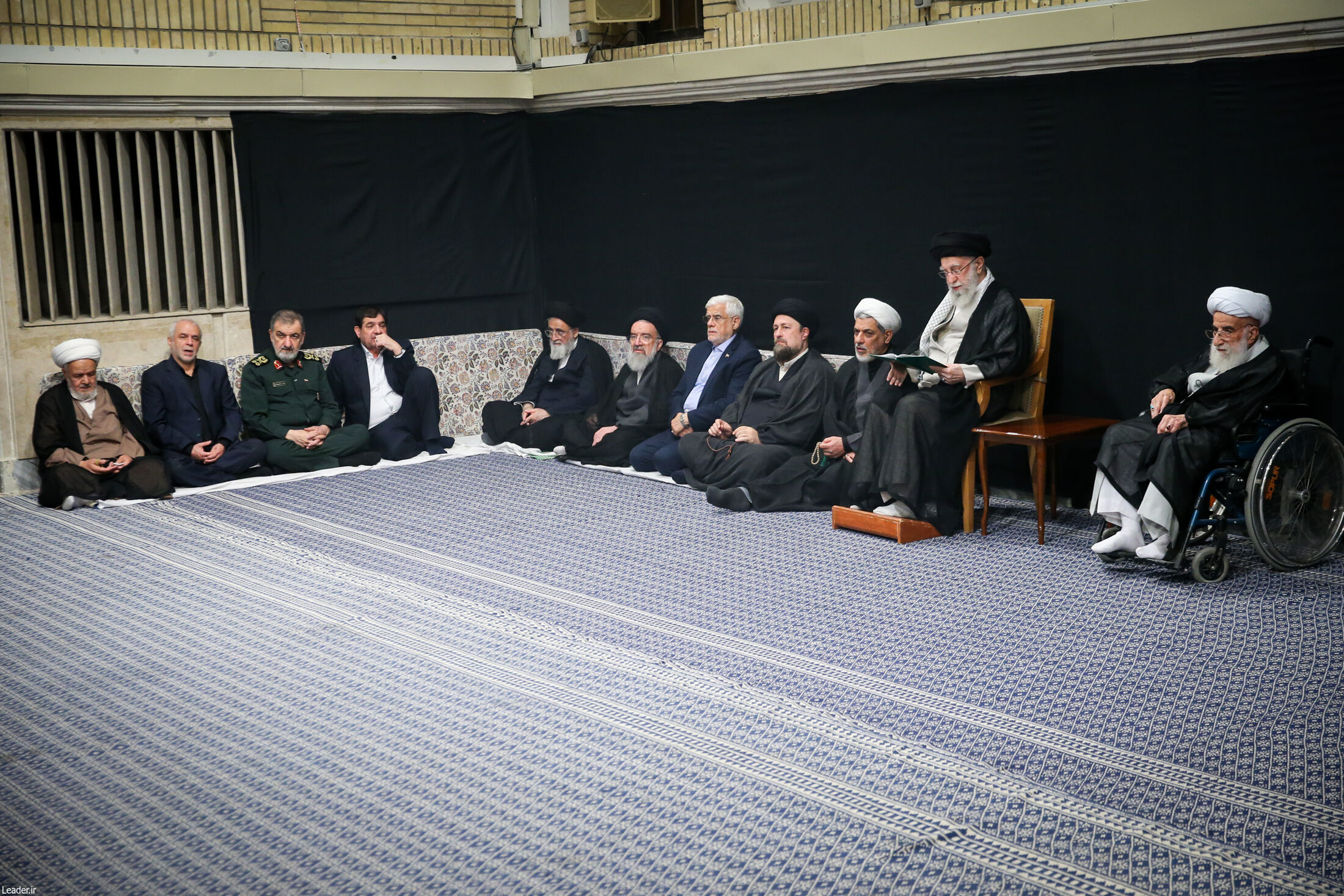 رهبر انقلاب در مراسم بزرگداشت شهدای جنگ تحمیلی