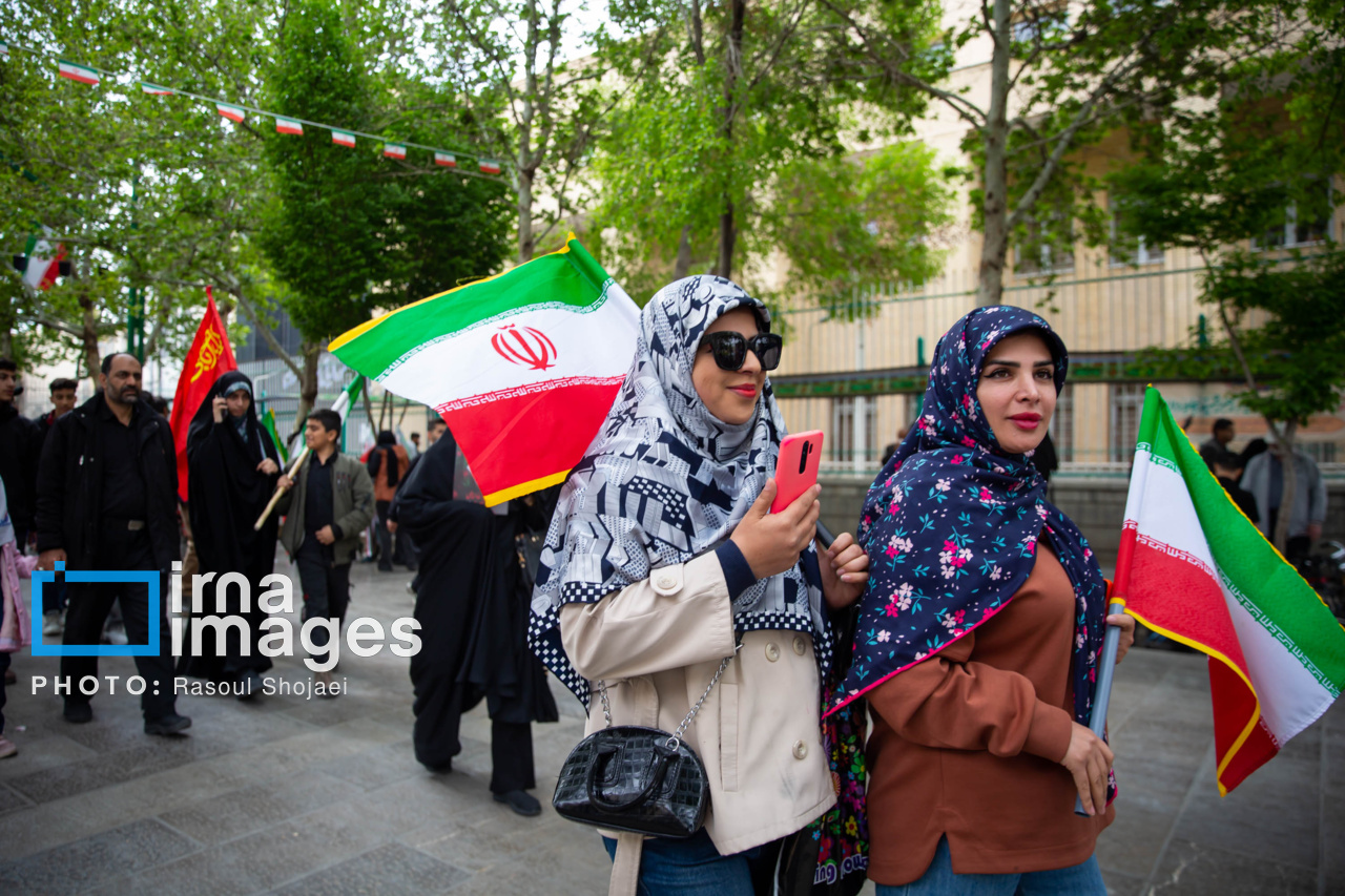 چهلمین روز شهادت رهبر شهید انقلاب در اصفهان