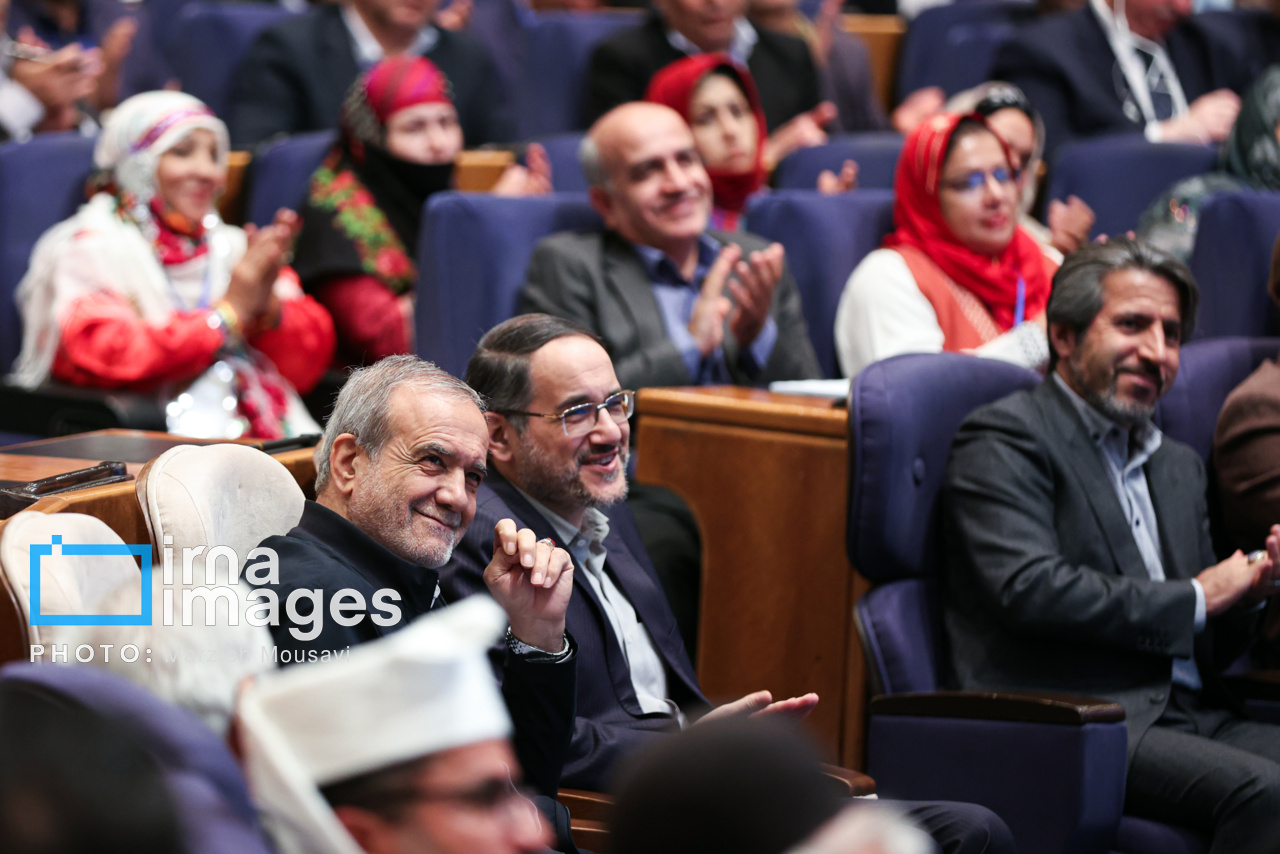 حضور رئیس جمهور در روز ملی «روستا و عشایر»