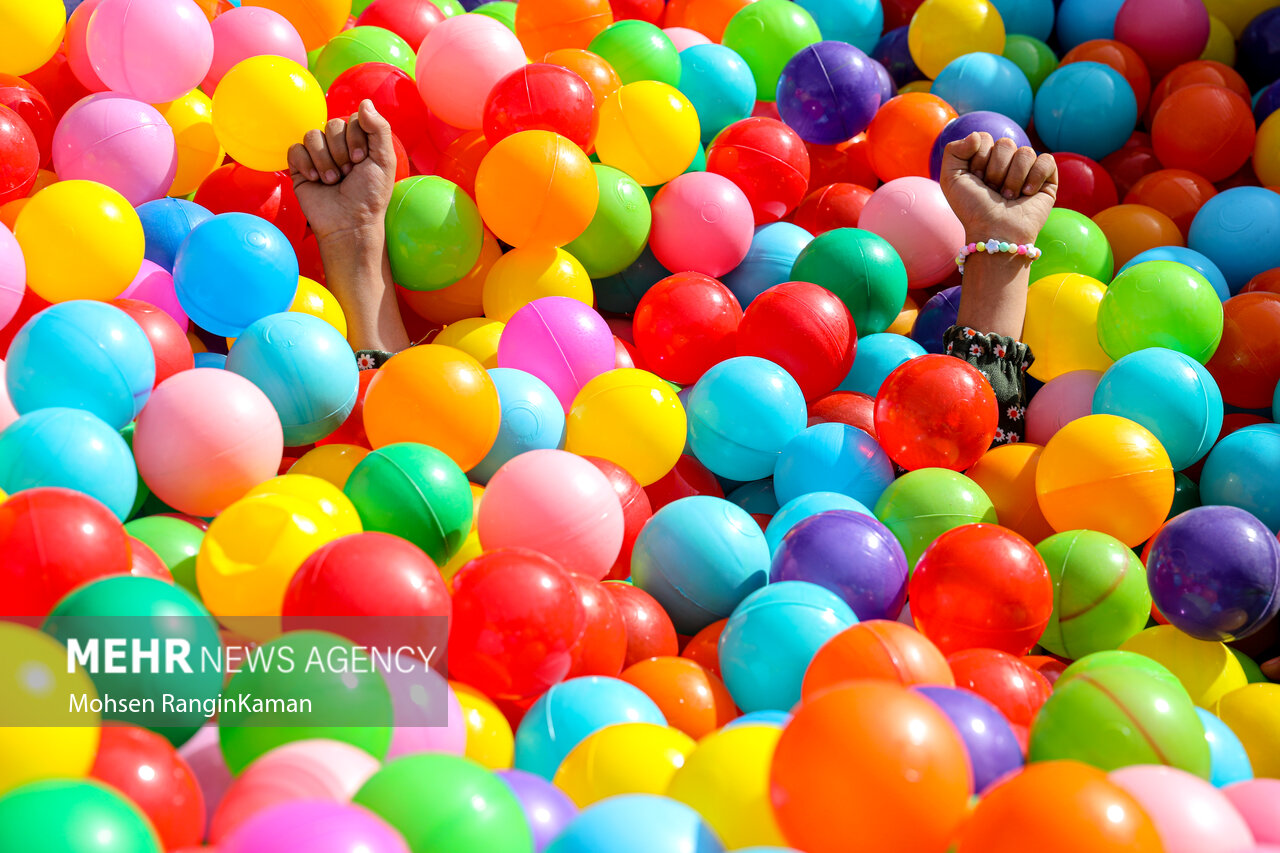 آماده سازی مهمونی کیلومتری عید غدیر