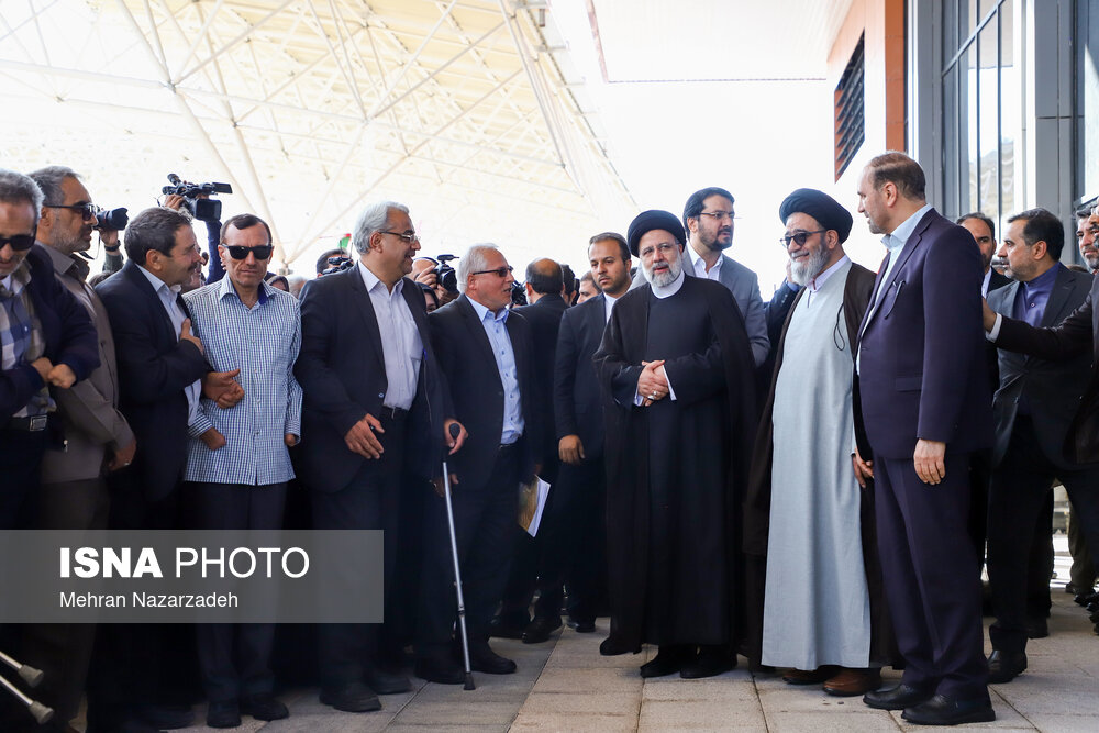 افتتاح راه‌آهن بستان‌آباد ـ خاوران با حضور رئیسی