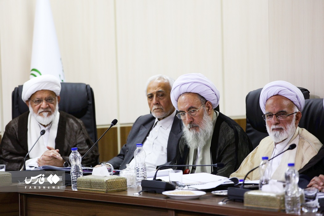 مرحوم آیت الله مجتهد شبستری