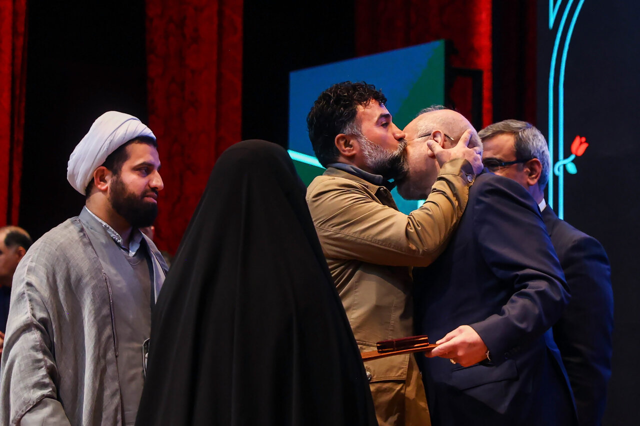 مراسم بزرگداشت روز دانشجو  با حضور قالیباف