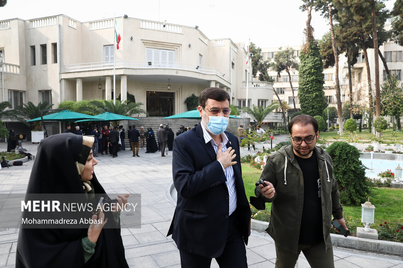 وزرای رئیسی در حاشیه جلسه هیات دولت