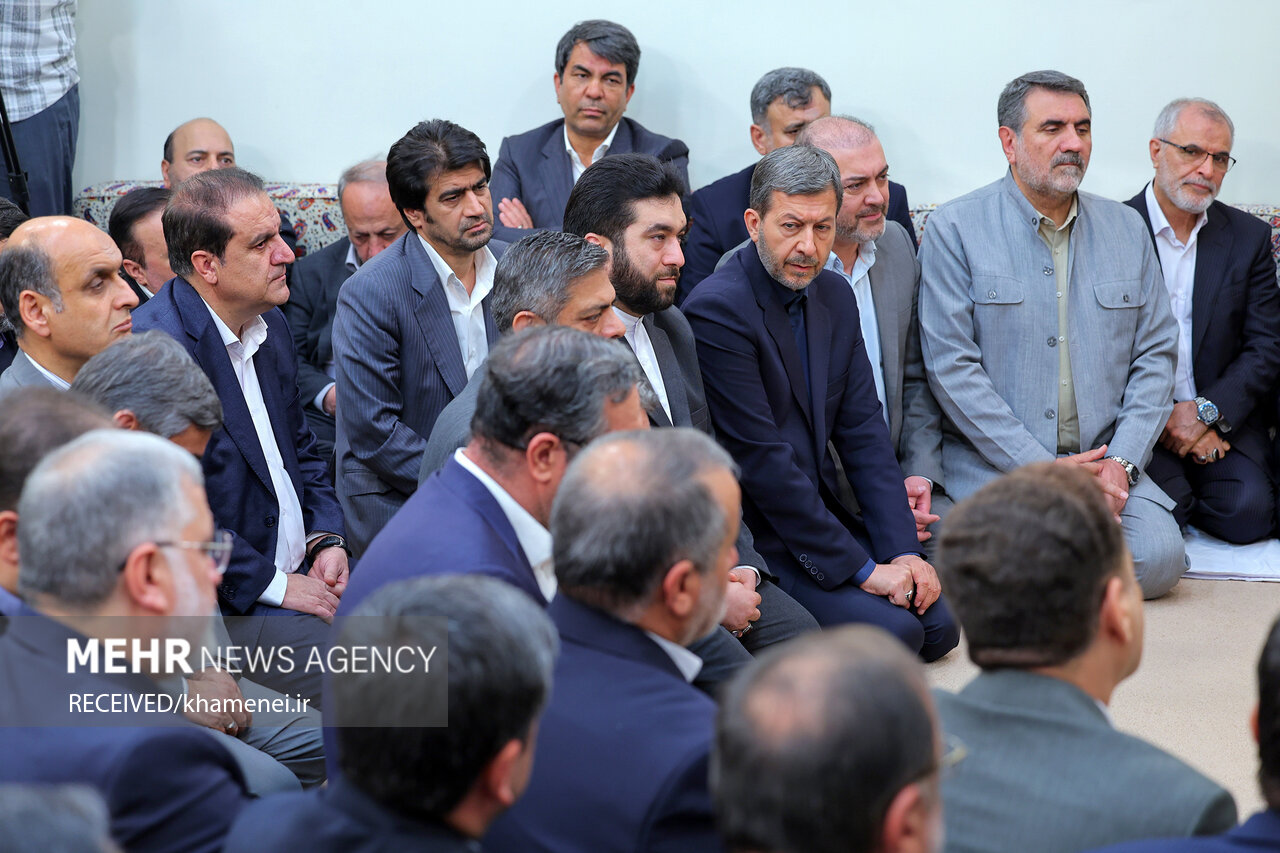 دیدار وزیر کشور و استانداران با رهبر انقلاب