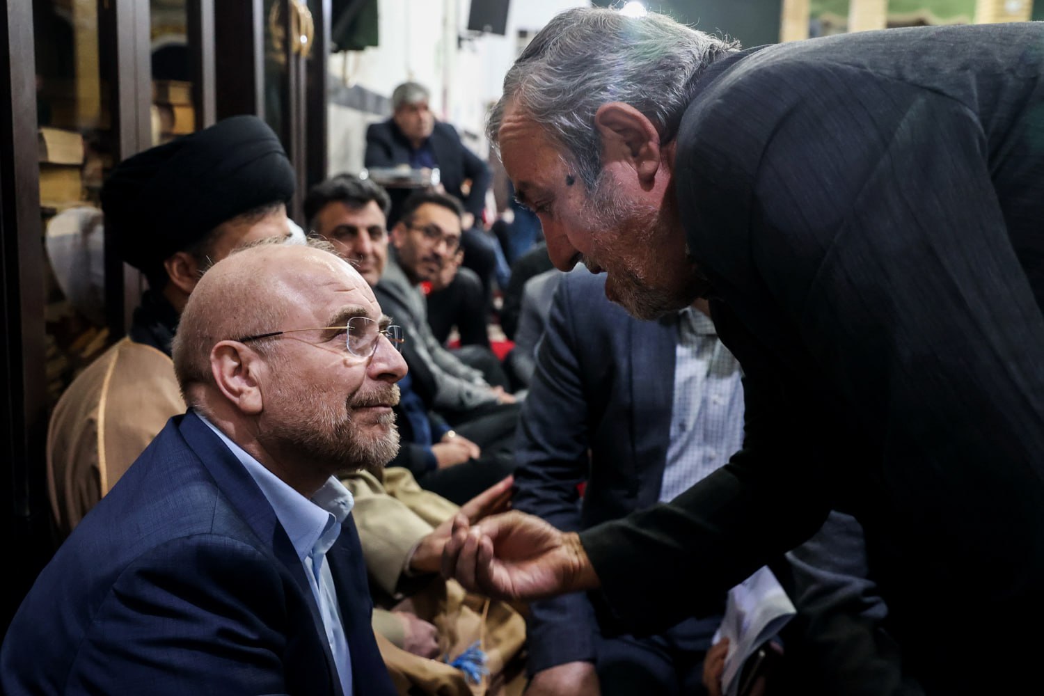 گفت‌وگوی قالیباف با مردم عزیز شهرستان بومهن در مسجد جامع اهل‌بیت (ع)