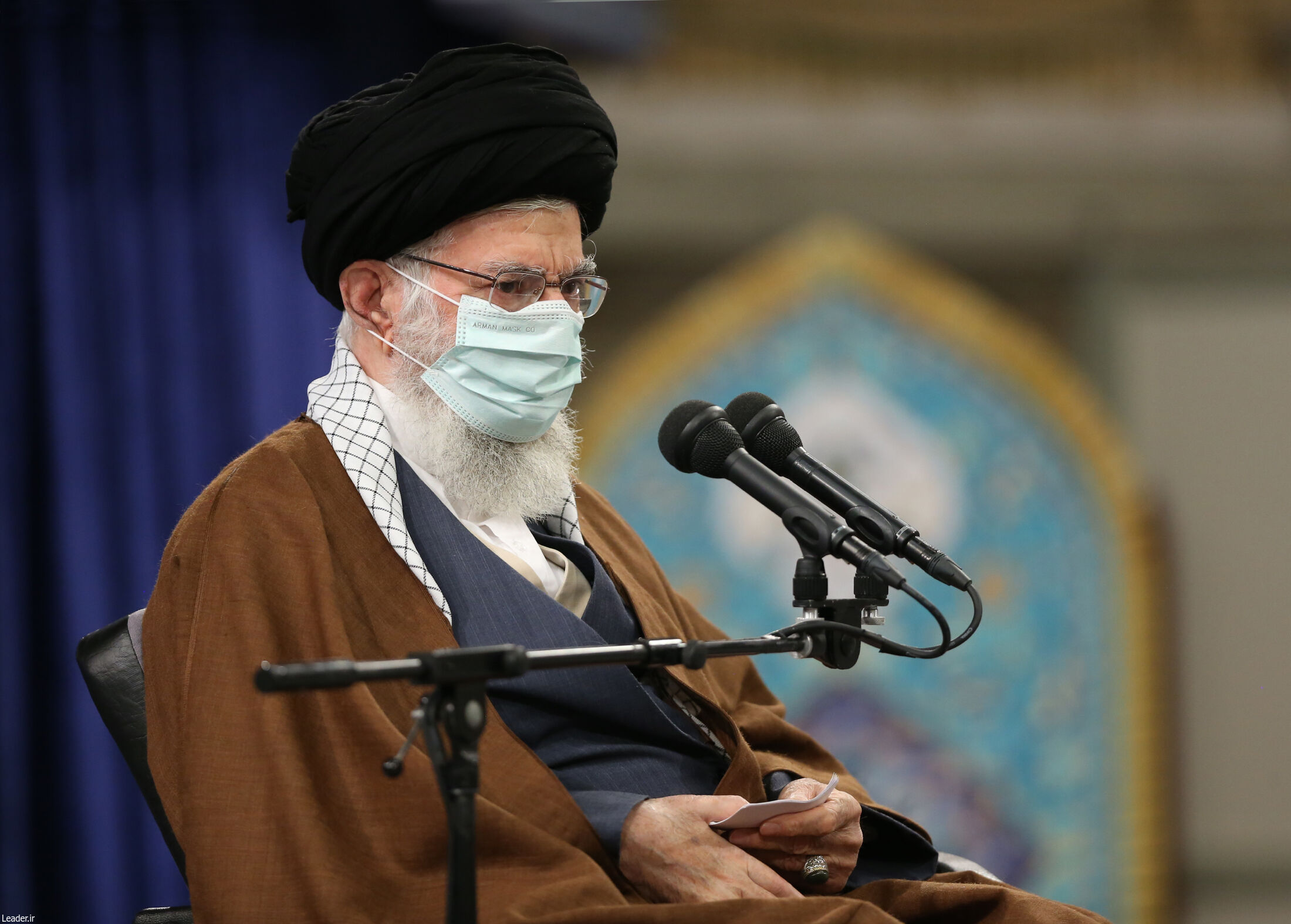 دیدار پرستاران و خانواده‌ شهدای مدافع سلامت با رهبر انقلاب