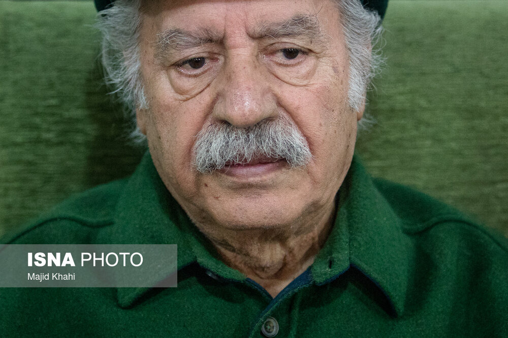 بازیگران در مراسم ختم مرحوم عنایت بخشی