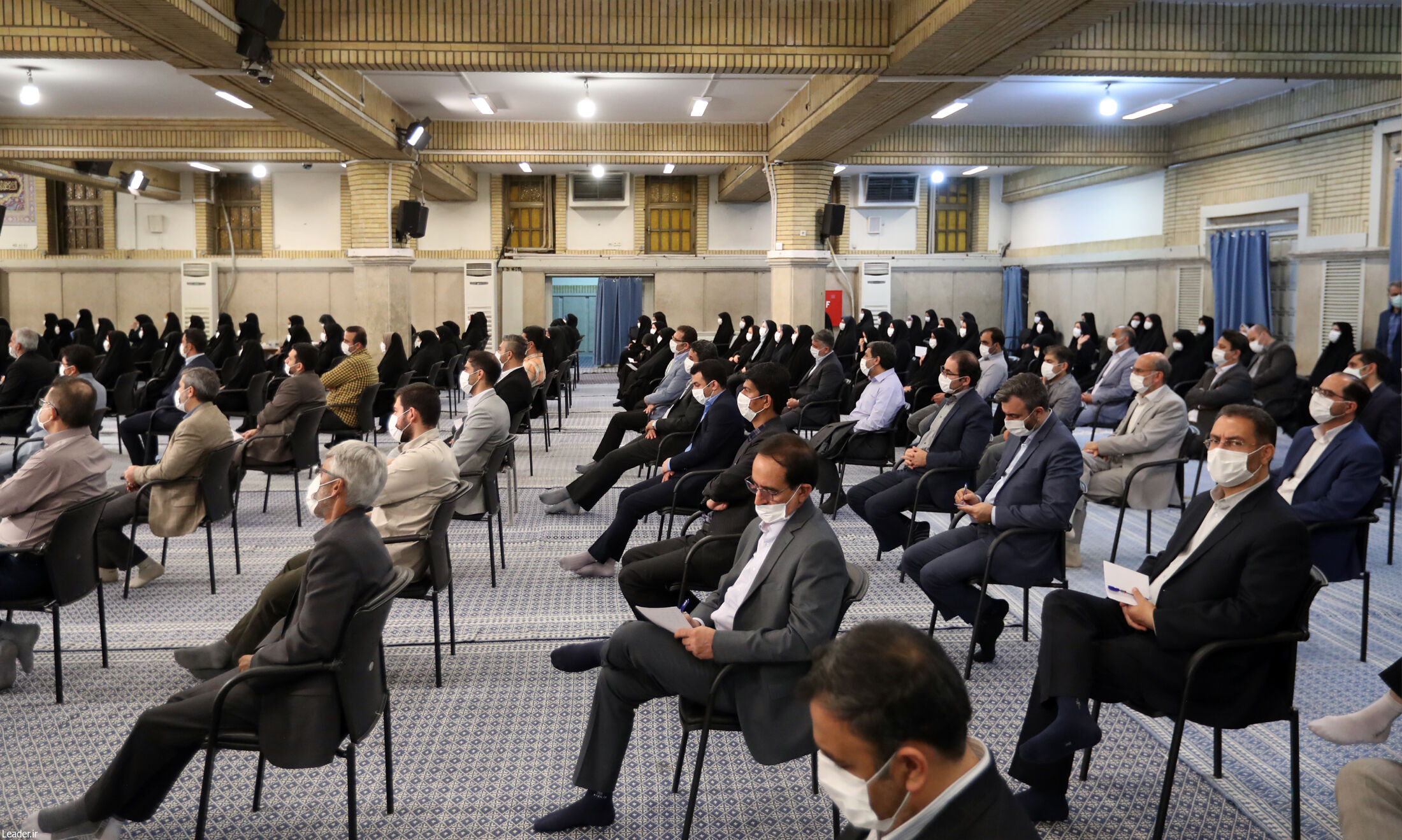 دیدار جمعی از معلمان و فرهنگیان با رهبر انقلاب