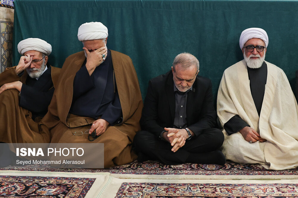 مراسم اربعین شهدای فتنه آمریکایی و صهیونیستی