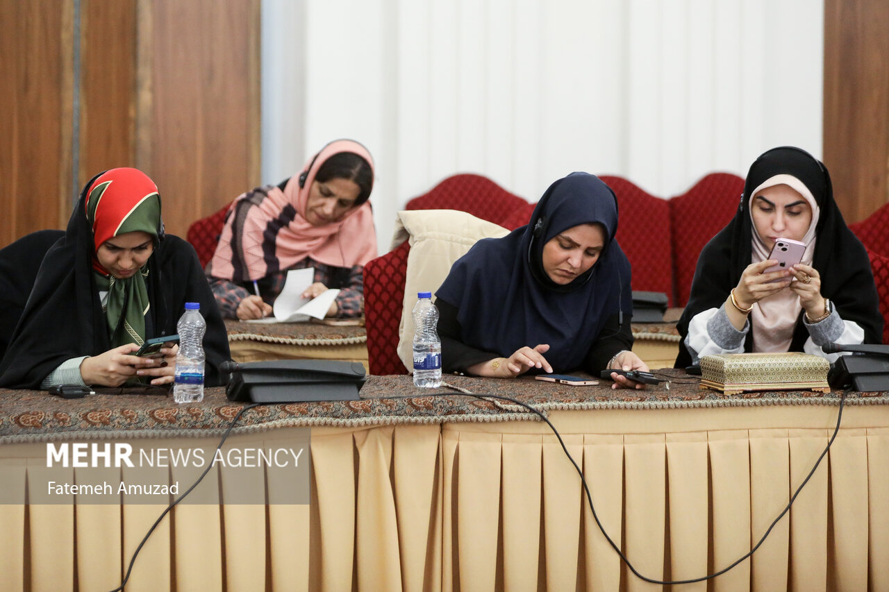 دیدار وزرای خارجه ایران و مجارستان