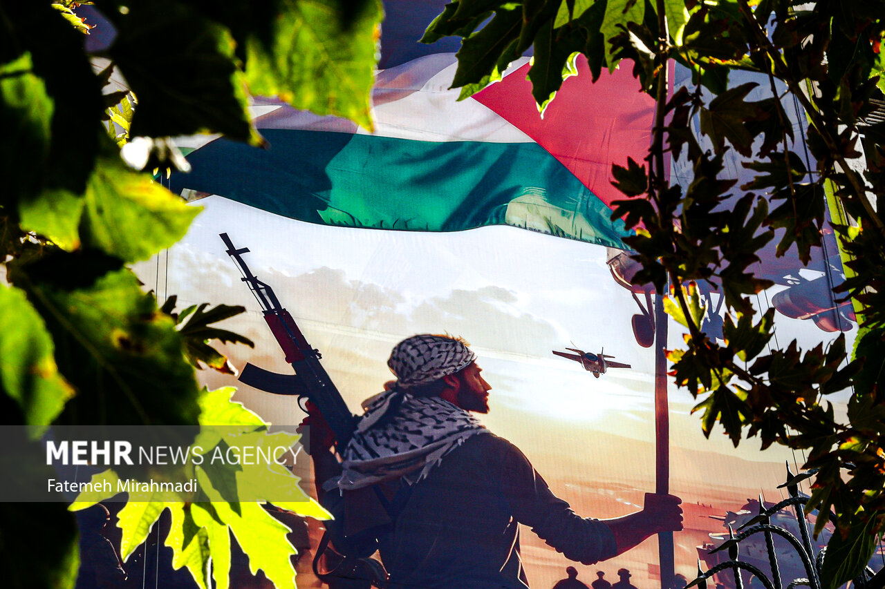 دیوار نگاره میدان فلسطین
