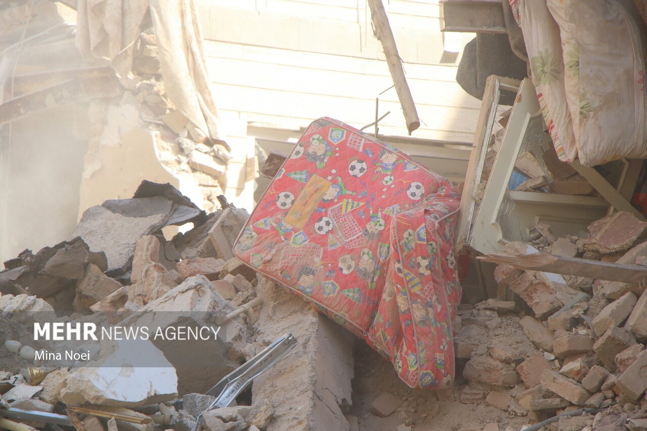 تصاویری از انفجار مهیب ساختمان در تبریز