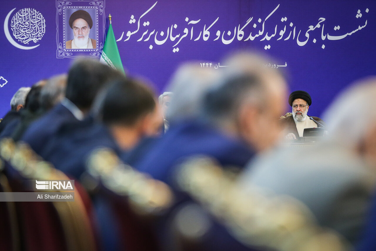 دیدار تولیدکنندگان و کارآفرینان با رئیس جمهور