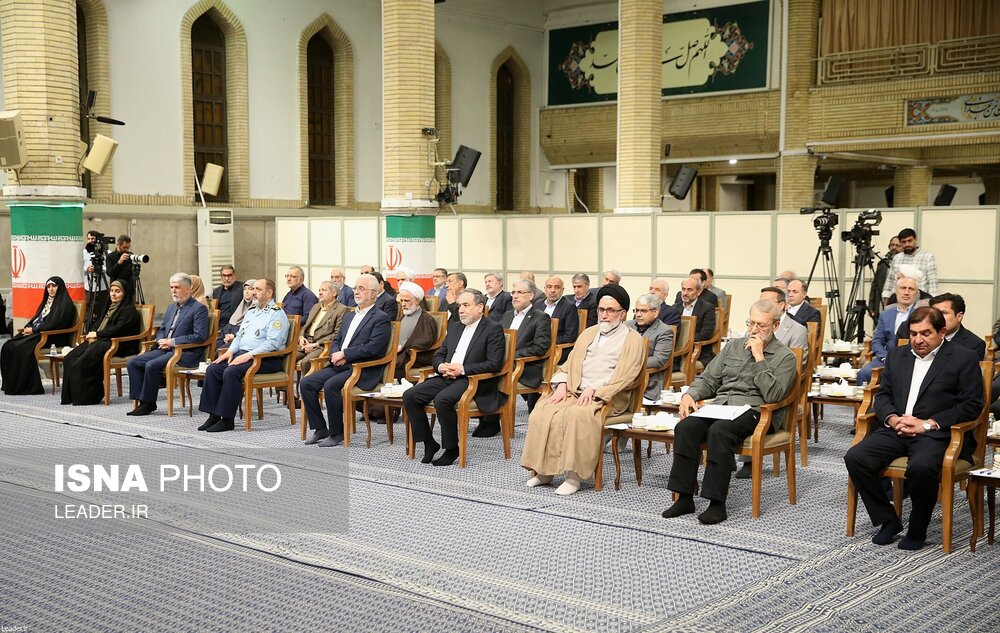 دیدار رئیس‌جمهور و اعضای هیئت دولت با رهبر انقلاب