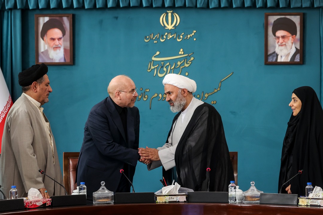 بازدید قالیباف