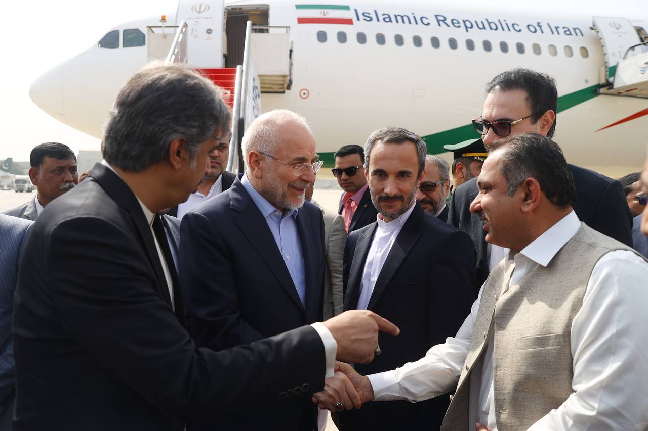 استقبال از قالیباف در فرودگاه کراچی