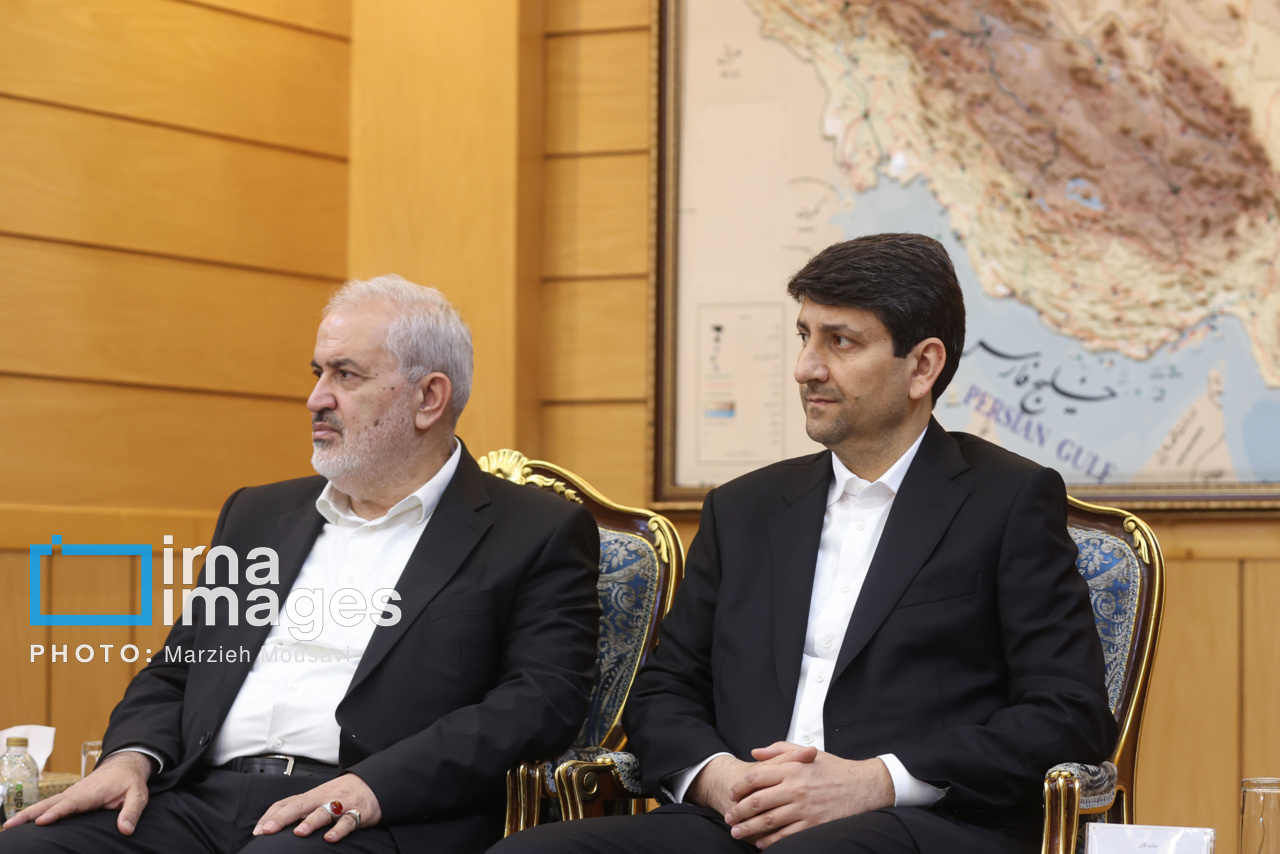 بدرقه رئیس‌جمهور به آذربایجان