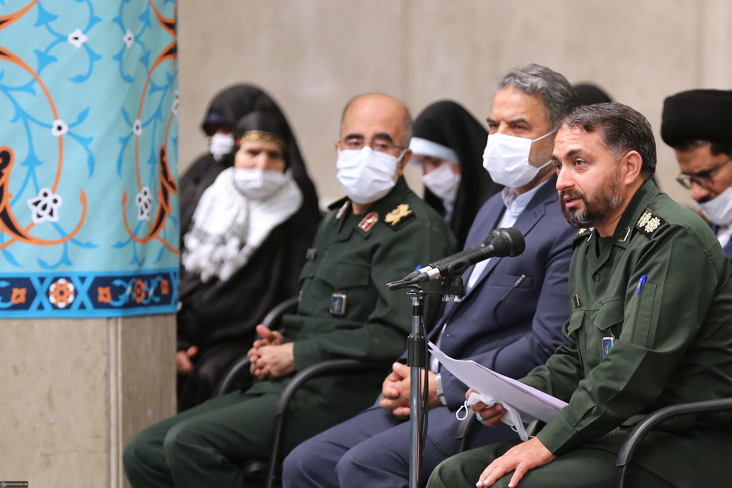 دیدار اعضای کنگره‌ ملی شهدای سبزوار و نیشابور با رهبر انقلاب