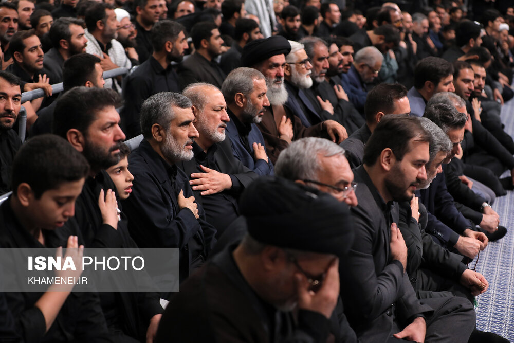  آخرین شب مراسم عزاداری حضرت اباعبدالله الحسین (ع) با حضور رهبری
