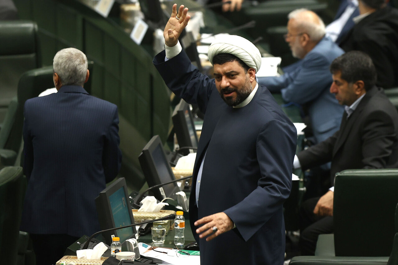 نشست علنی نوبت عصر سه شنبه ۲۸ بهمن ماه مجلس