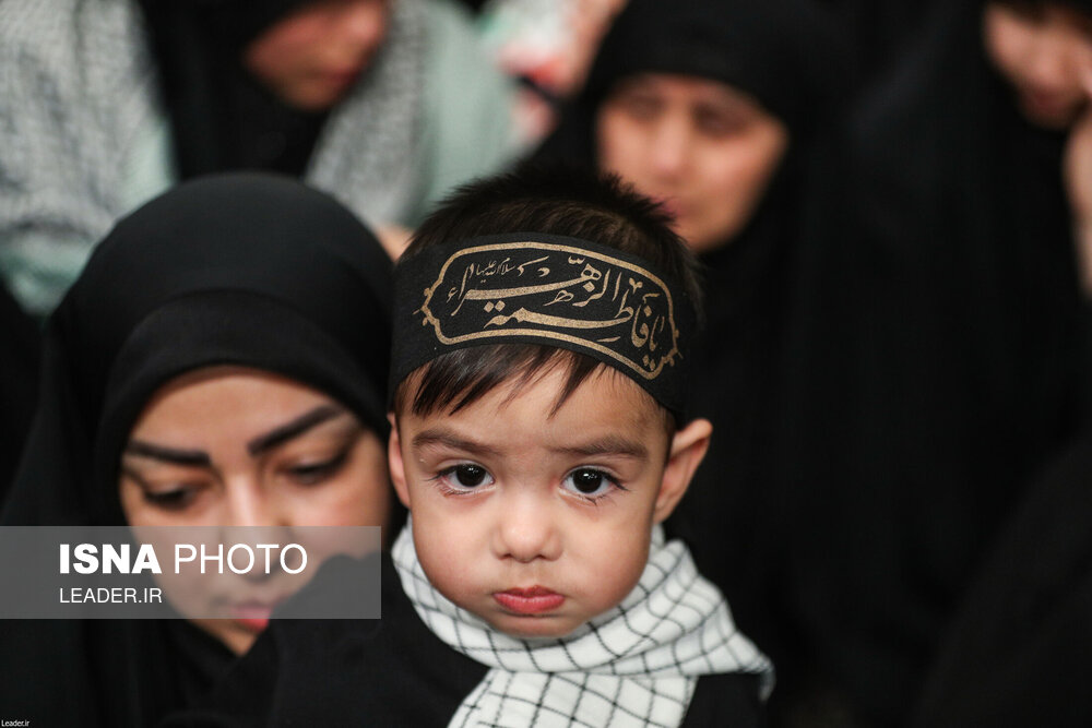 سومین شب مراسم عزاداری در حسینیه امام خمینی(ره)