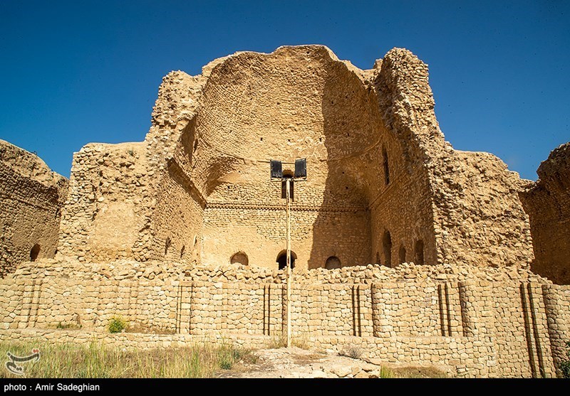 کاخ اردشیر بابکان - شیراز 