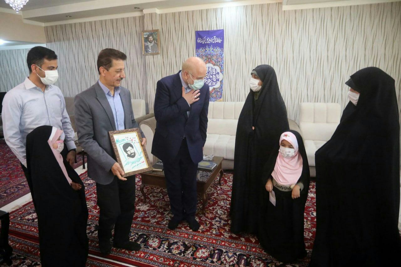 خانواده شهید سیدعلی حسینی