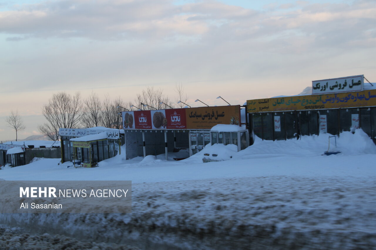 بارش برف در گردنه حیران