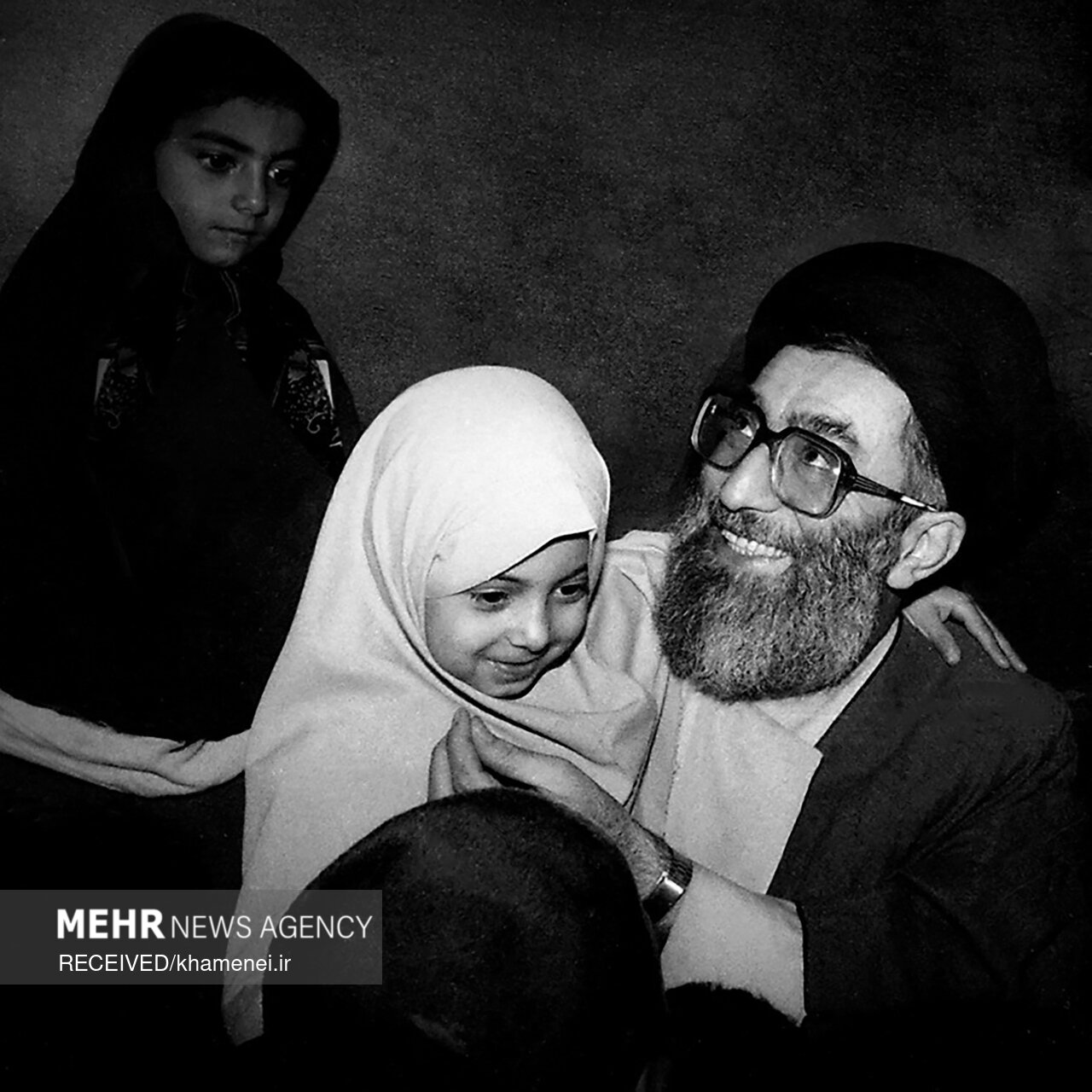تصاویر دیدنشده  از رهبر شهید انقلاب