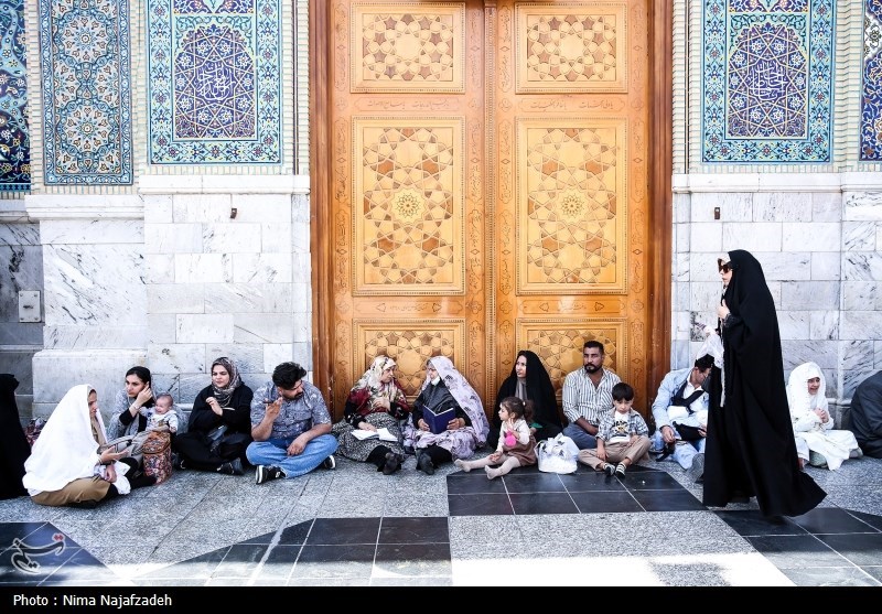 تحویل سال نو در حرم مطهر امام رضا (ع)