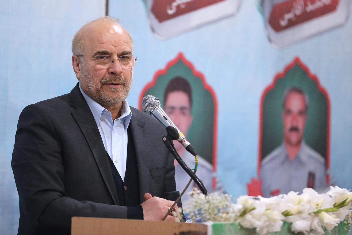 مراسم سالگرد شهدای آتش نشان حادثه پلاسکو با حضور قالیباف