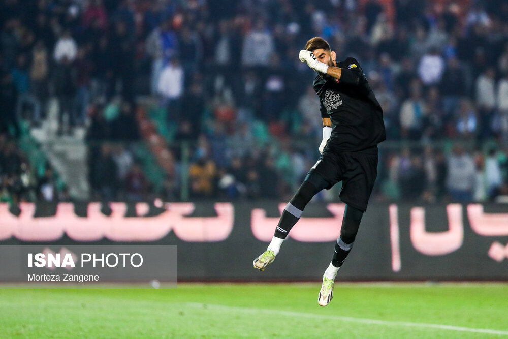 استقلال - تراکتور تبریز