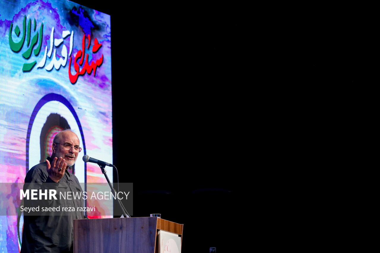 مراسم گرامیداشت اربعین شهدای هوافضای سپاه با حضور قالیباف 