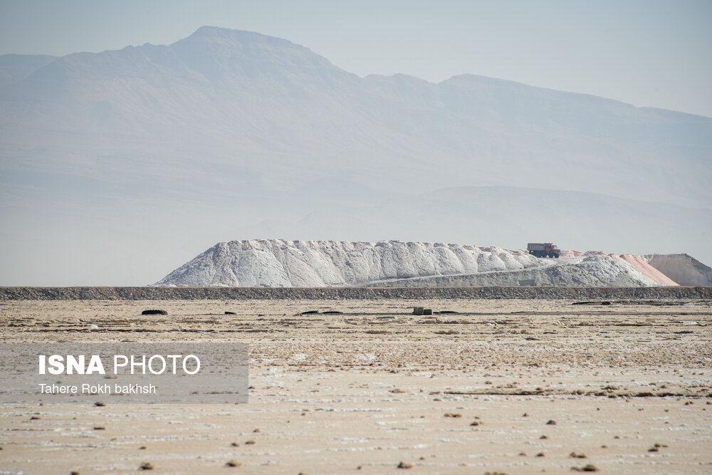 تصاویر: خشک شدن دریاچه مهارلو - شیراز